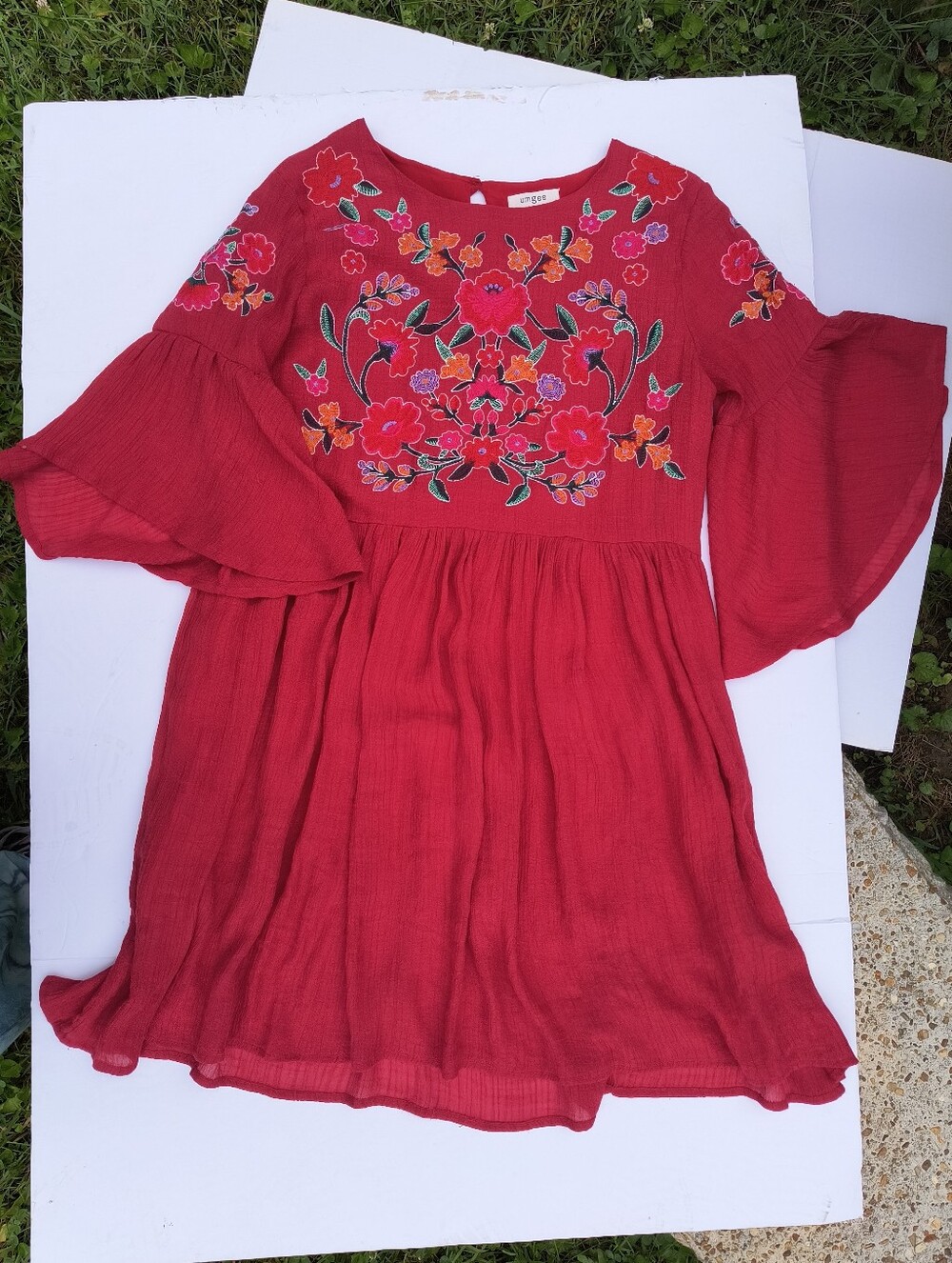 Umgee Red Floral Embroidered Bell-Sleeve Dress Women's Size Small